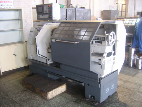 CAK6150B數(shù)控車床